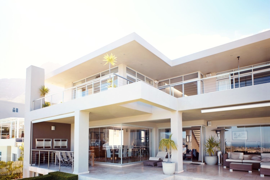 investir dans immobilier de luxe en 2025